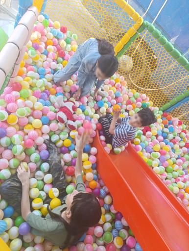 عکس دنیای بازی هپی سنتر