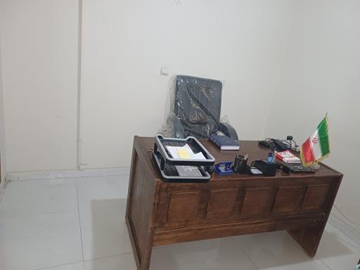 عکس دفتر وکالت میترا شانه چی