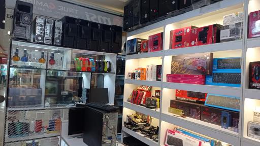 عکس کامپیوتر جوکار