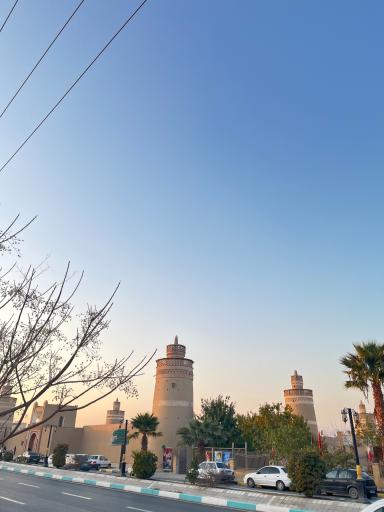 عکس ارگ شیخ بهایی (هفت برج خارون)