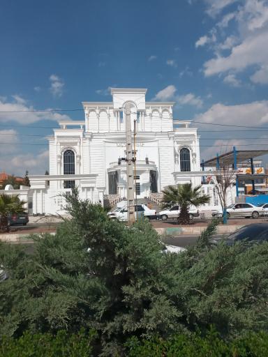 عکس تالار پذیرایی پادنا