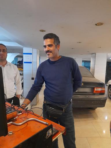 عکس مهندسی برق خودرو پاشنا