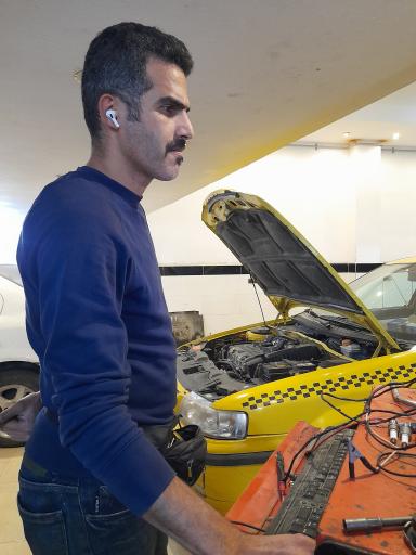 عکس مهندسی برق خودرو پاشنا