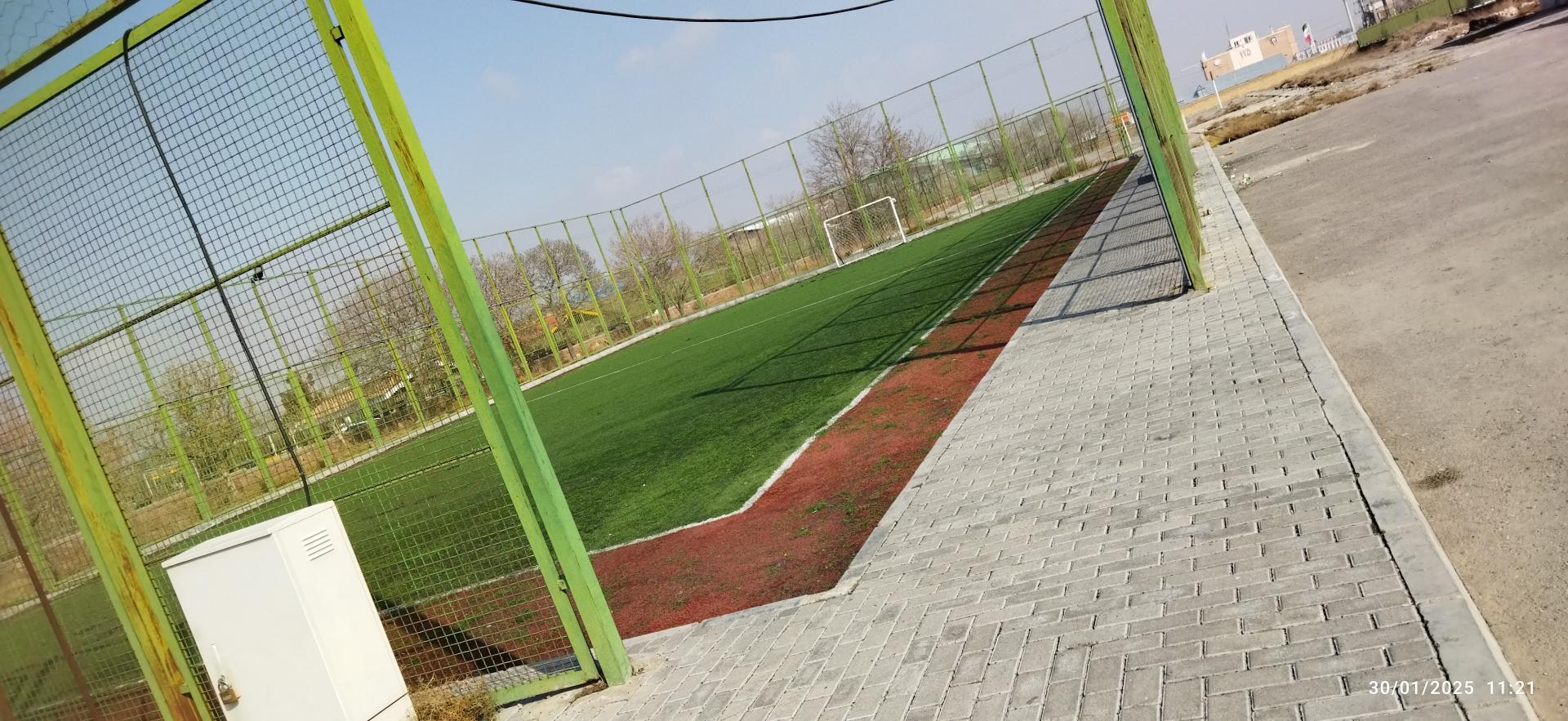 عکس زمین چمن مصنوعی