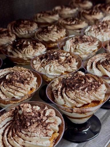 دسر بستنی جهانگیری