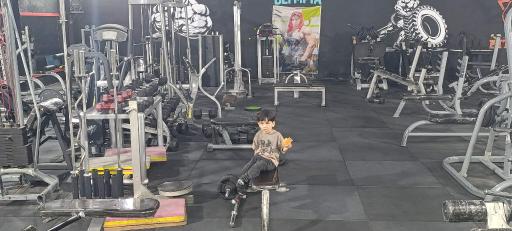 عکس باشگاه بدنسازی المپیا
