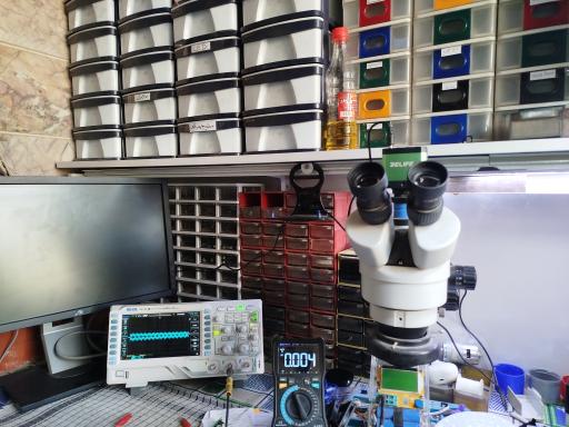 عکس تعمیرگاه مجاز صوت و تصویر نوین الکترونیک