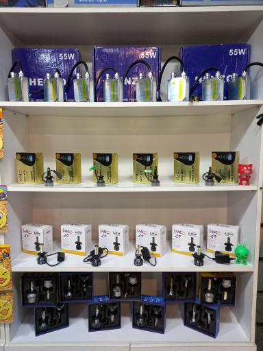 عکس لوکس فروشی ماشین لوکس آپلاس