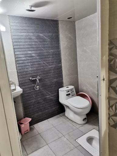 عکس هتل آپارتمان ارگ توس