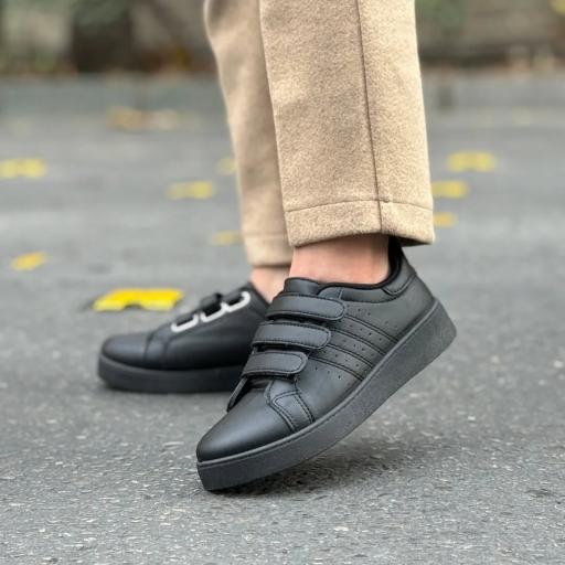 عکس کفش کتانی زنانه و بچگانه لونا