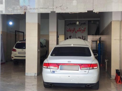 عکس تعمیرگاه گیر بکس اتوماتیک تاجیک