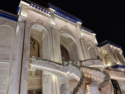 عکس باغ عمارت صفاجو