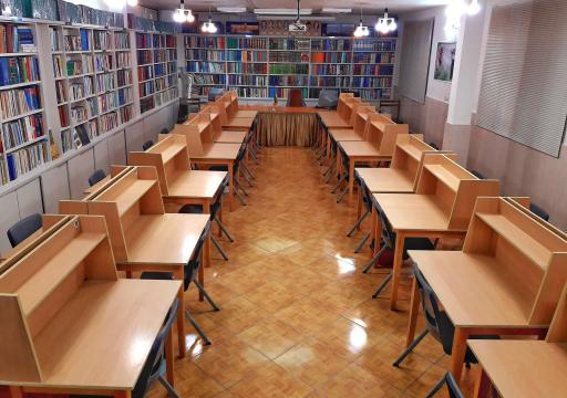 عکس سالن مطالعه مادر