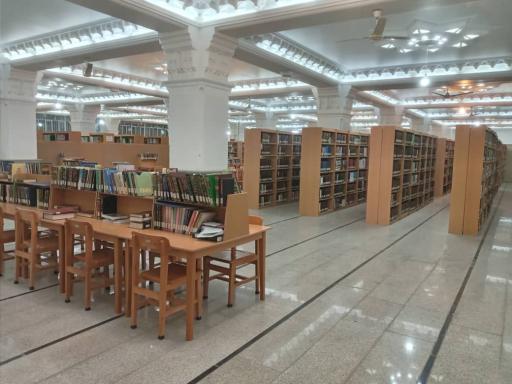 عکس کتابخانه مرکزی دارالعلوم زاهدان