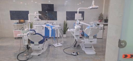 عکس درمانگاه شبانه روزی دانا