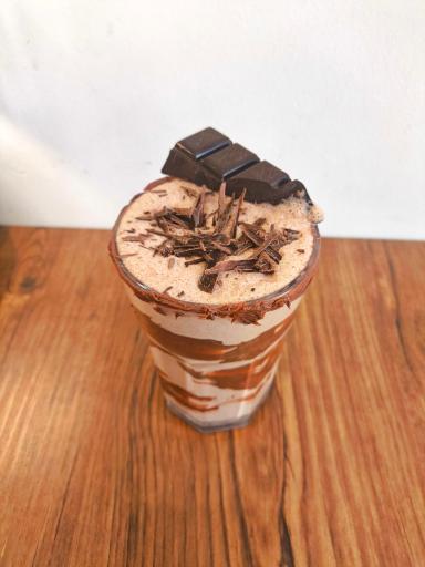 عکس کافه مهرگان