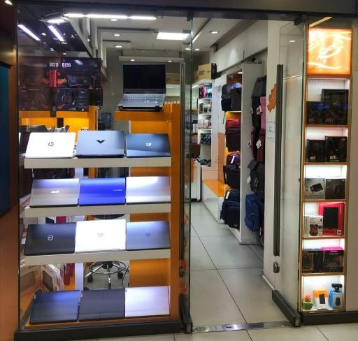 عکس لپ تاپ استوک مهدی 