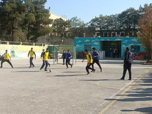 عکس هنرستان کار و دانش الغدیر قهدریجان