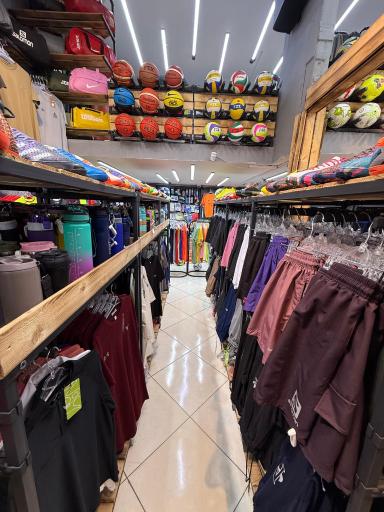 فروشگاه لوازم و پوشاک ورزشی ایران اسپورت