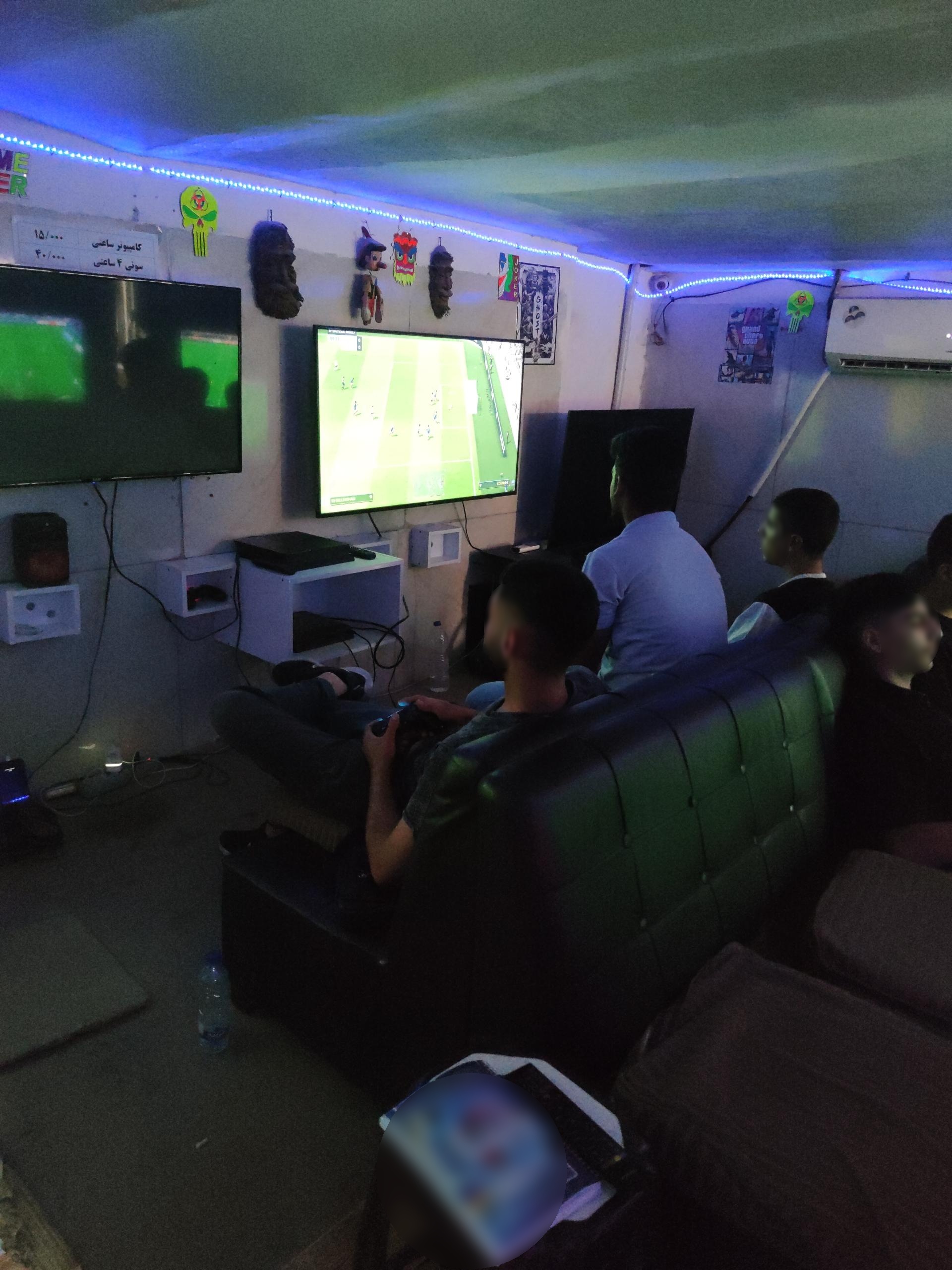 عکس گیم نت بارسلون