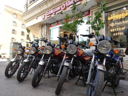 عکس نمایشگاه موتور سلطان سیکلت