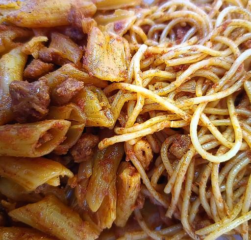 عکس پیتزا و ساندویچ حامد