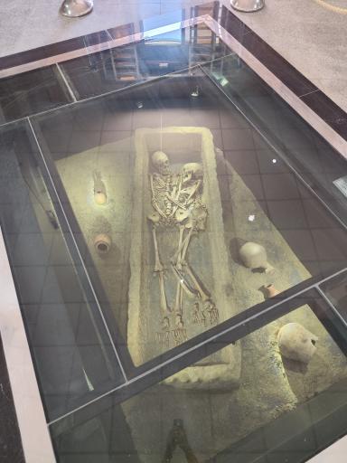 عکس تپه هگمتانه