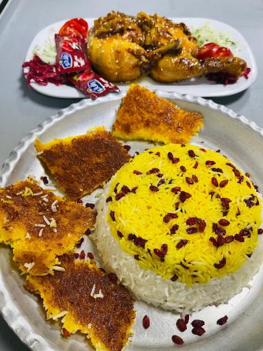 عکس رستوران دارچین