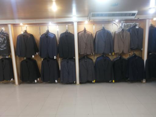 عکس فروشگاه کت و شلوار بهپوش