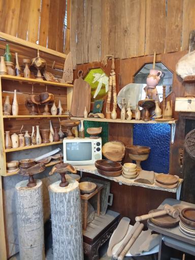 عکس کارگاه خراطی نارون