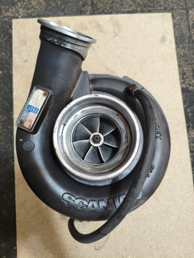 عکس تعمیرگاه سوپر شارژ۱۲۱