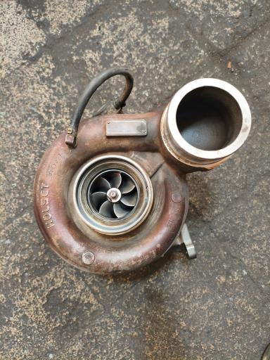 عکس تعمیرگاه سوپر شارژ۱۲۱