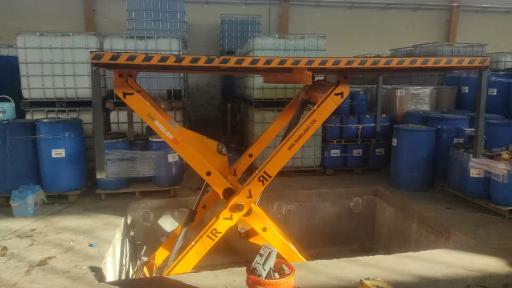 عکس ایران بالابر دفتر مرکزی