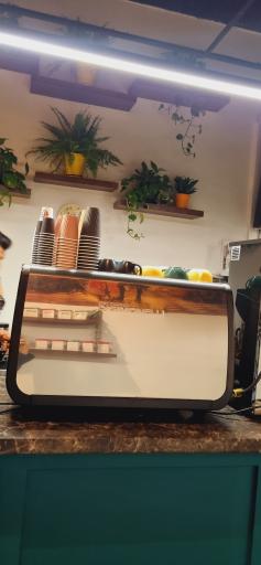 عکس کافه ژاوین 