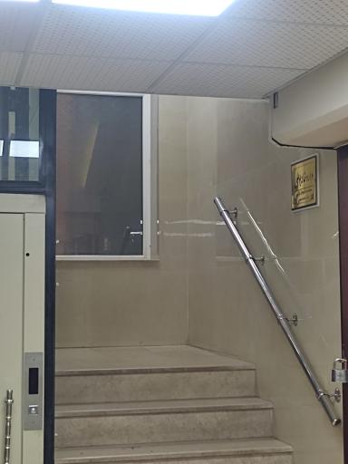 عکس ساختمان پزشکان شماره ۱