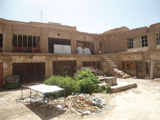 عکس کاروانسرای میرزا حسین خان