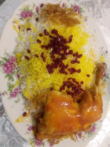 عکس تهیه غذای مجلسی