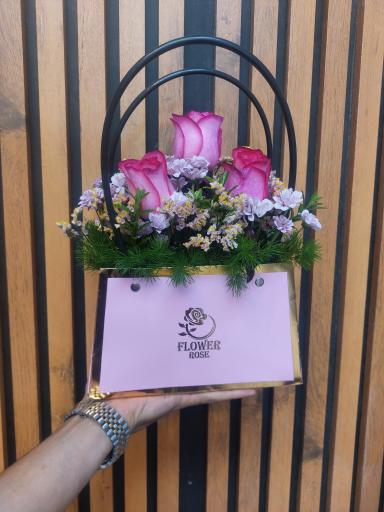 عکس گل فروشی باهار