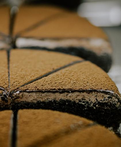 کافه قنادی نمونه 