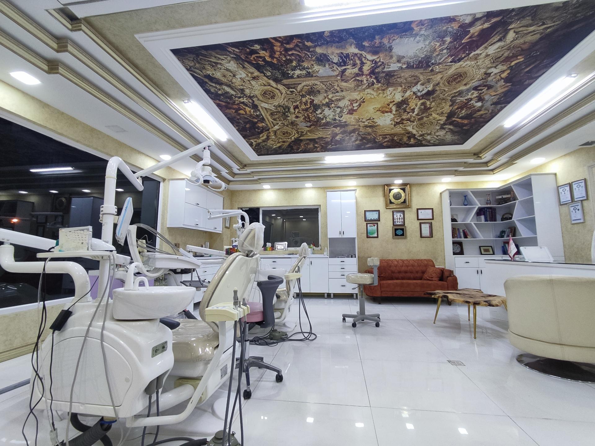 عکس دندانپزشکی امید