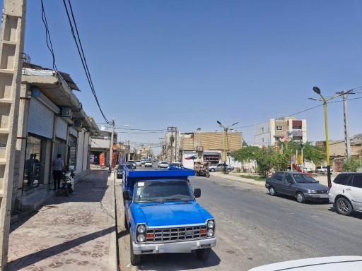 عکس پخش مواد غذایی دشتی پور 