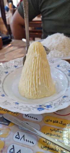 عکس چلوکبابی حاج حسن و پسران