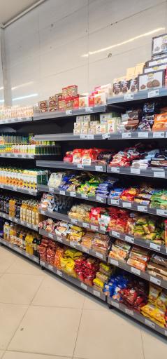 عکس فروشگاه افق کوروش