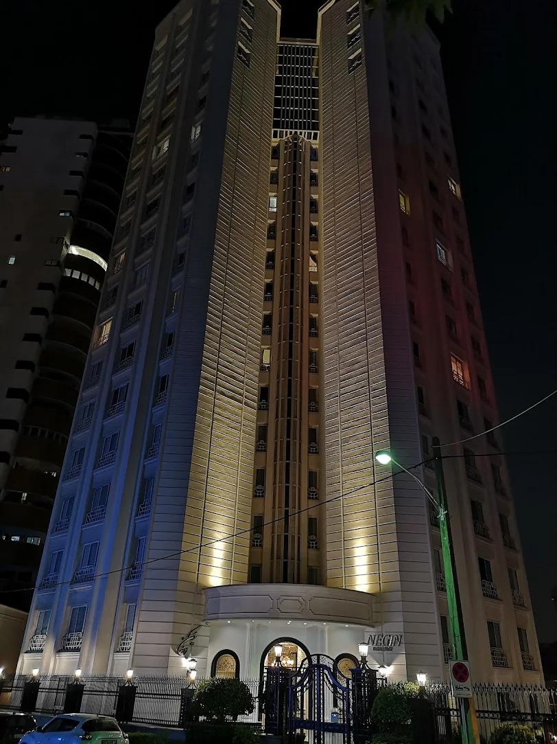 عکس برج نگین