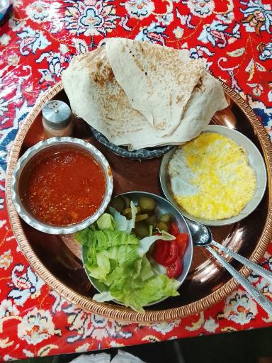 عکس سرای صبحانه میران