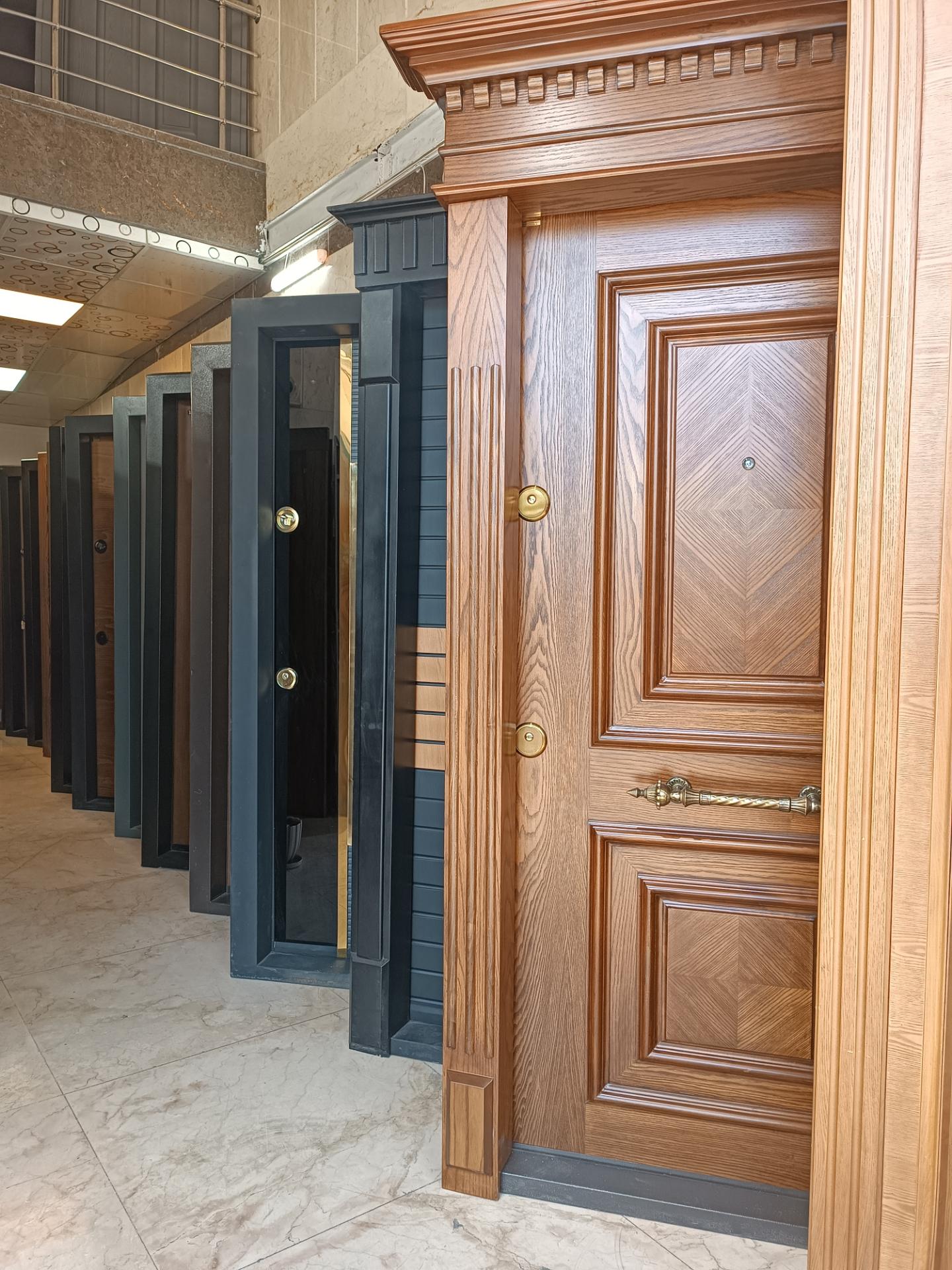 عکس درب و دکوراسیون کاراچوب