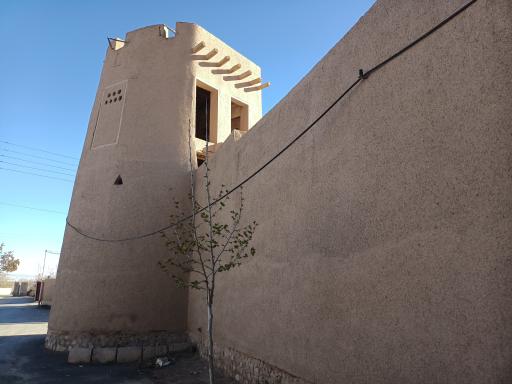 عکس برج اسد خان