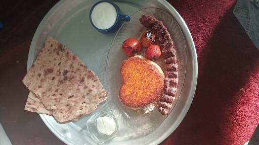 عکس کافه رستوران بچه محل