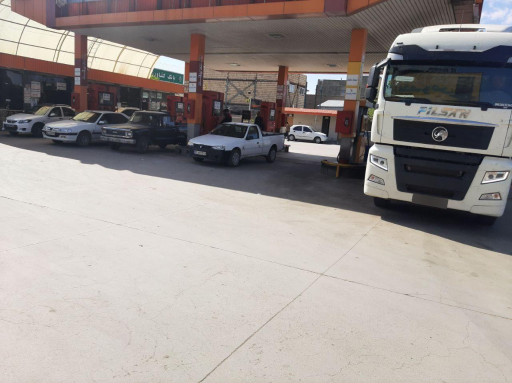 عکس جایگاه جم صالحی (بنزین و گازوئیل)