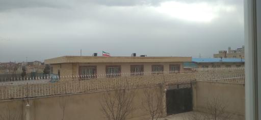 عکس مدرسه پسرانه دولتی امید ایران و نهم دی گلبهار